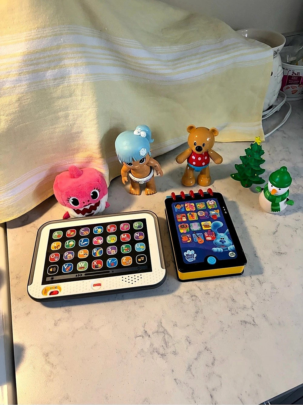 Fisher-Price Laugh & Learn Smart Stages Tablet Set